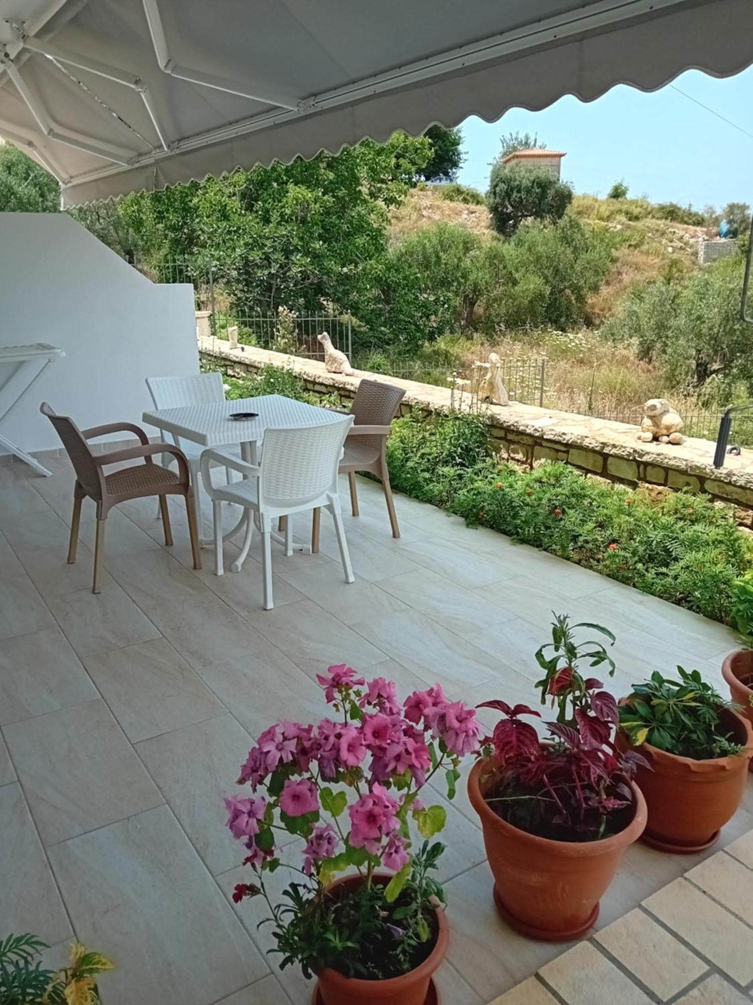 Artur Apartments Himara Pokój zdjęcie